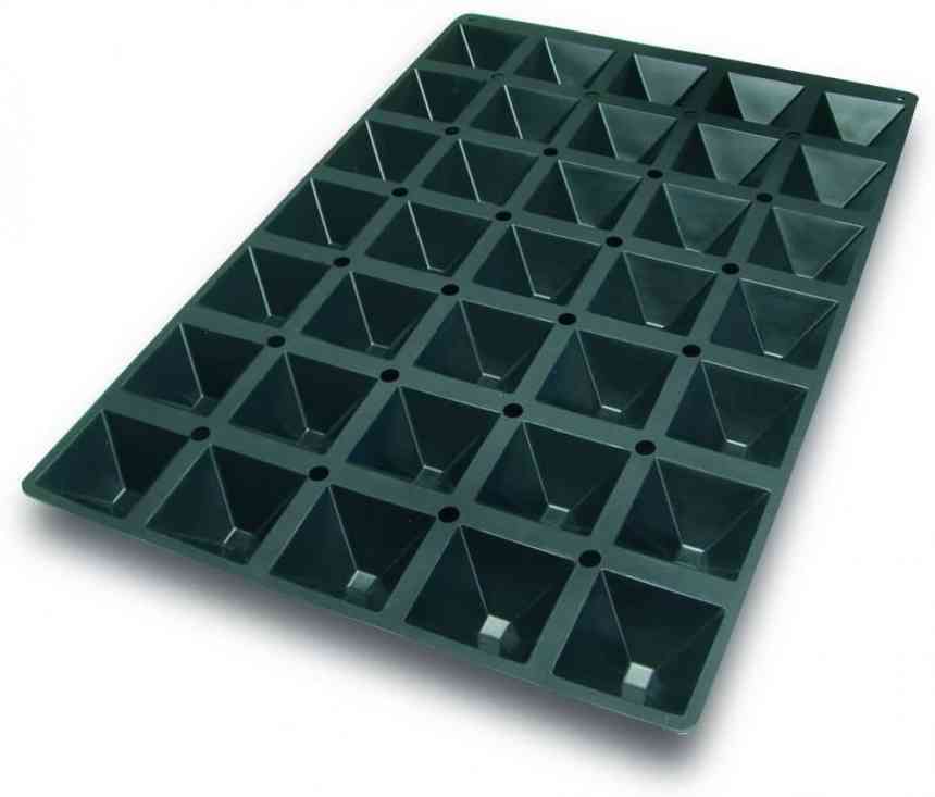 MOLDE SILICONA 60X40CM 35U PIRAMIDE